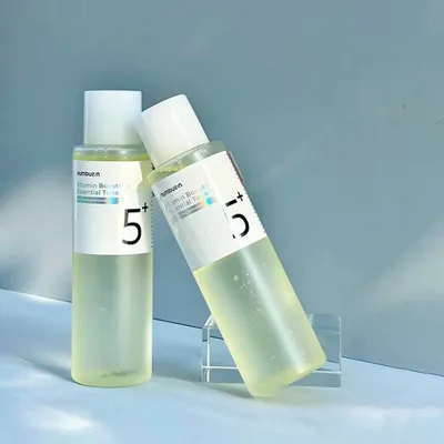 numbuzin - No.5 Vitamin Boosting Essential Toner (200ml)