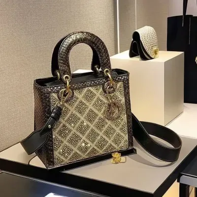 Luxe Diamond Handbag