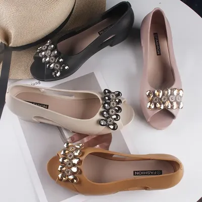 Heli Shark  Diamond Fish Mouth Sandals 