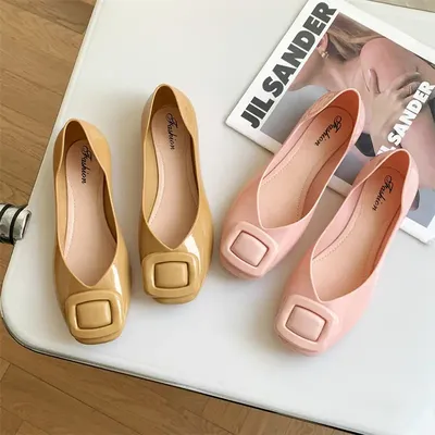 Retro Flats-Soled Beanie Square-Toe Rain Boots