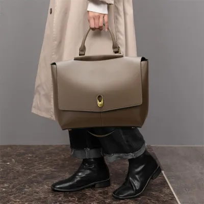 Golden Shine Shoulder Bag
