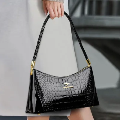 Timeless Beauty Shoulder Bag