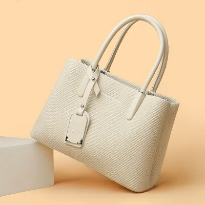 Timeless Style Leather Tote