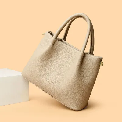 Classy Modern Leather Tote