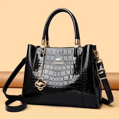 Timeless Luxe Carry Bag