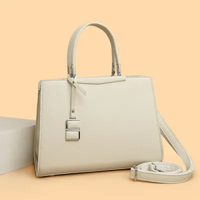 Elegant Glossy Carry Handbag