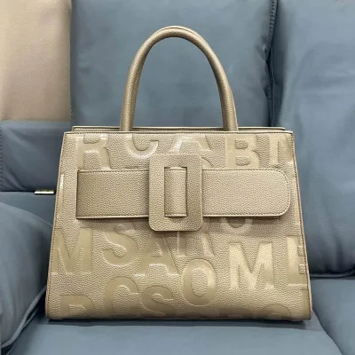 Chic Spark Daily Handbag