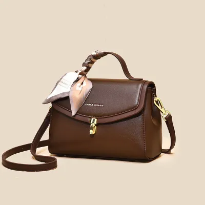 Classic Daily Luxe Tote