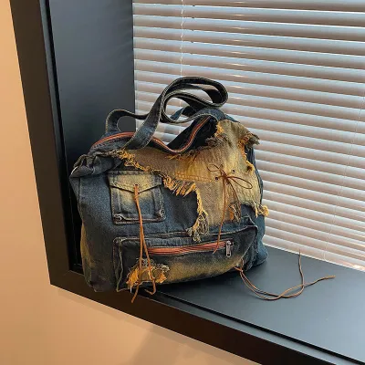 Everyday Class Soft Shoulder Purse