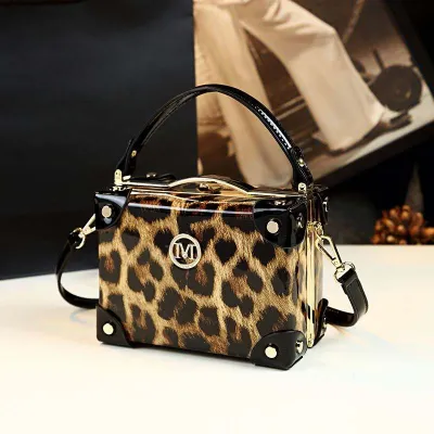 leopard print