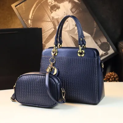 Bold Diva Elegant Shoulder Handbag