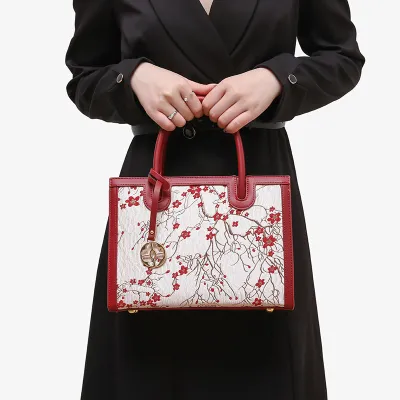 Elegant Glow Stylish Shoulder Purse