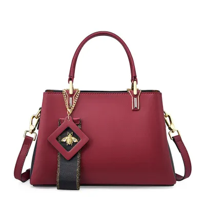 Luxury Lady Signature Carry Purse