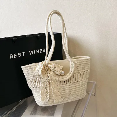 Smart Look Fashion Shoulder Handbag