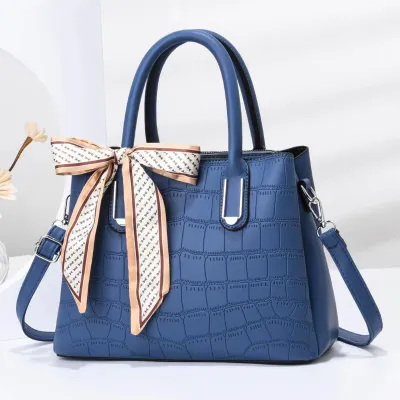Everyday Style Modern Tote Edition