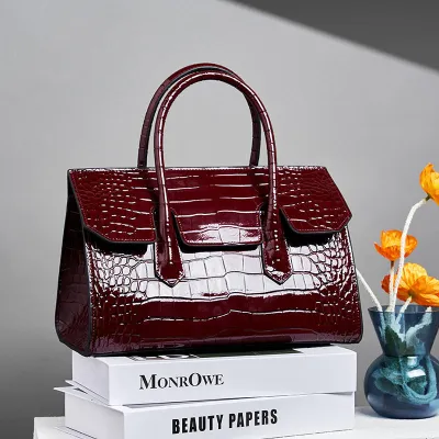 Stylish Diva Elegant Tote Collection
