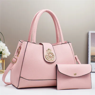 Pure Class Signature Leather Shoulder Bag