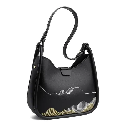 Daily Diva Signature Shoulder Purse
