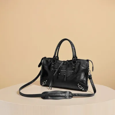 Soft Leather Carry Handbag