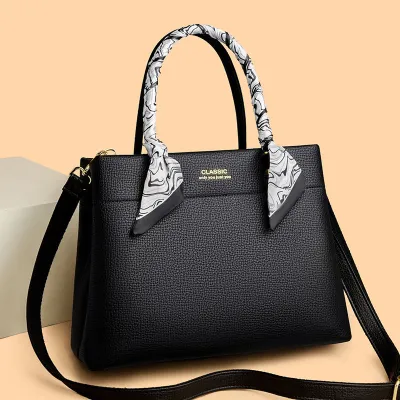 Bold Fashion Tote Handbag