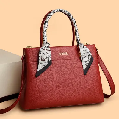 Bold Fashion Tote Handbag