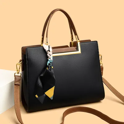 Bold Charm Shoulder Handbag