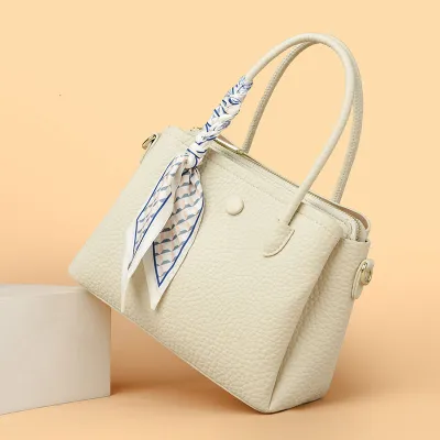 Trendy Vibe Mini Crossbody