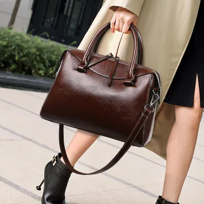 Dream Look Leather Handbag
