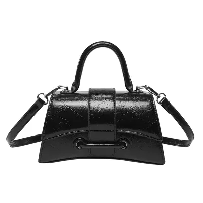 Effortless Style Shoulder Bag