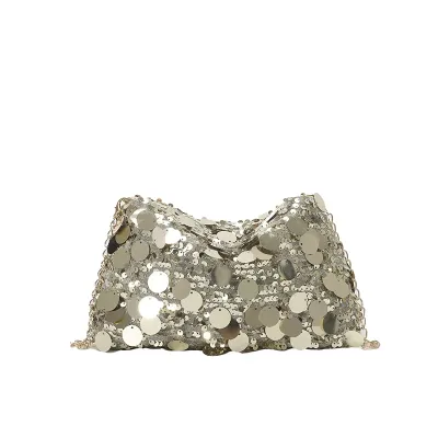 Classic Beauty Shoulder Tote