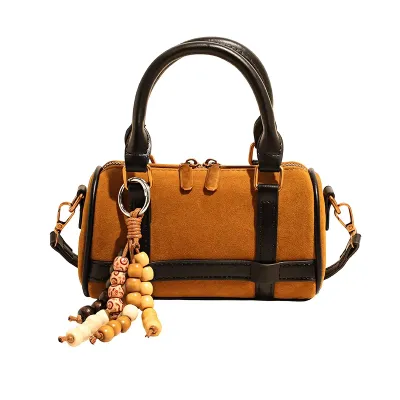 Luxe Feel Shoulder Tote