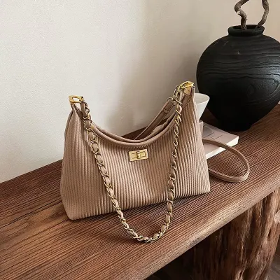 Crystal Glow Party Handbag