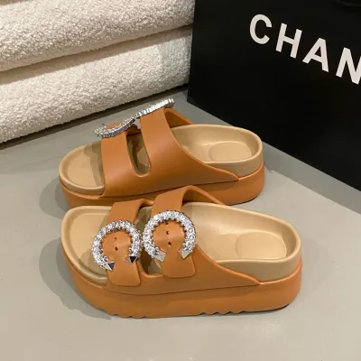Classy Chic Everyday Sandal