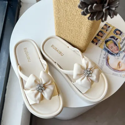 Glossy Patent Leather Sandal