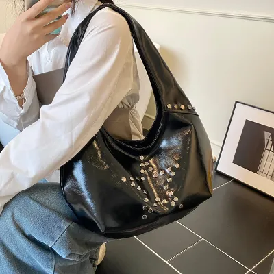 City Ready Crossbody Messenger