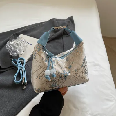 Essential Carry Crossbody Purse