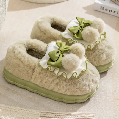 Elegant Design Women Flat Slippers