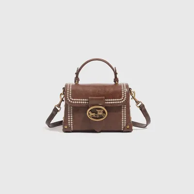 Elegant Touch Daily Crossbody Bag