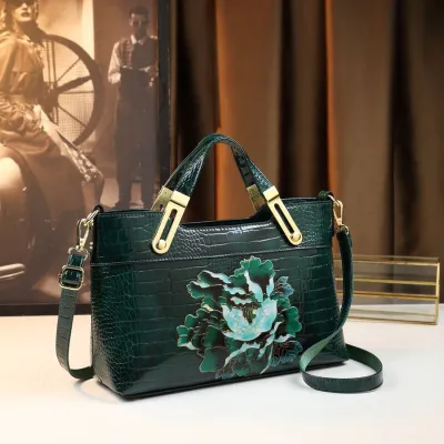 Simple Style Zipper Shoulder Purse