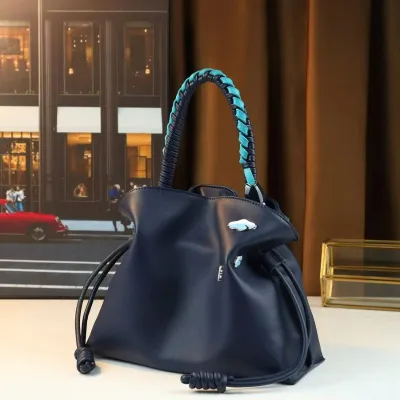Stylish Edge Modern Crossbody Bag