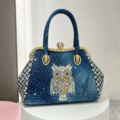 Royal Grace Leather Handbag