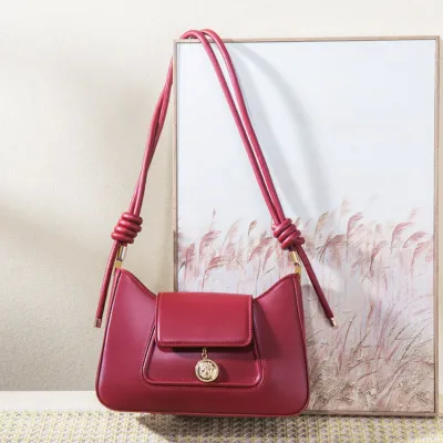 Street Smart Canvas Shoulder Tote