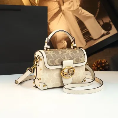 Daily Comfort Trendy Crossbody Bag
