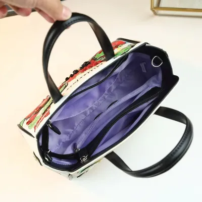 Everyday Vibe Small Crossbody Bag