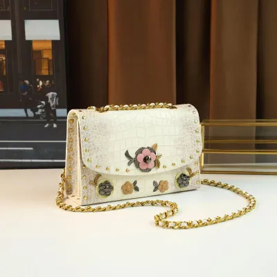 Casual Outing Perfect Shoulder Bag