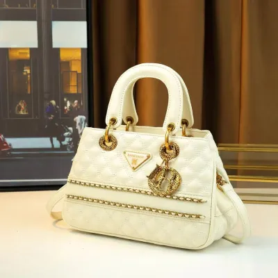 Signature Fashion Tote Bag