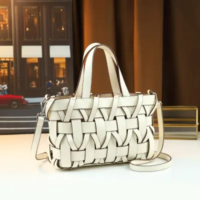 Daily Move Stylish Crossbody Bag