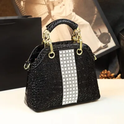 Timeless Style Small Crossbody Bag