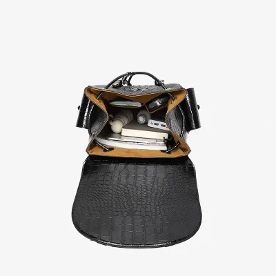 Trend Setter Compact Utility Bag