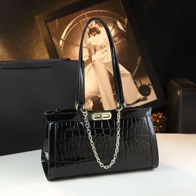 Trendy Zip Lock Shoulder Tote